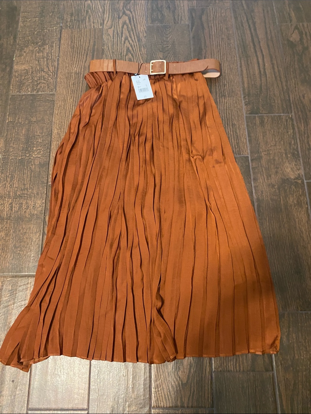 Gibson Latimer Rust Pleated Midi Skirt with Matching Belt
